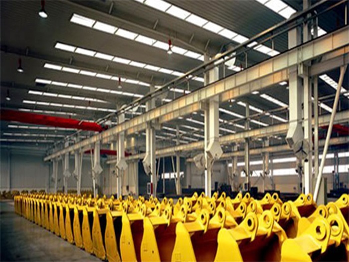 永城徐工集团挖掘机装配车间